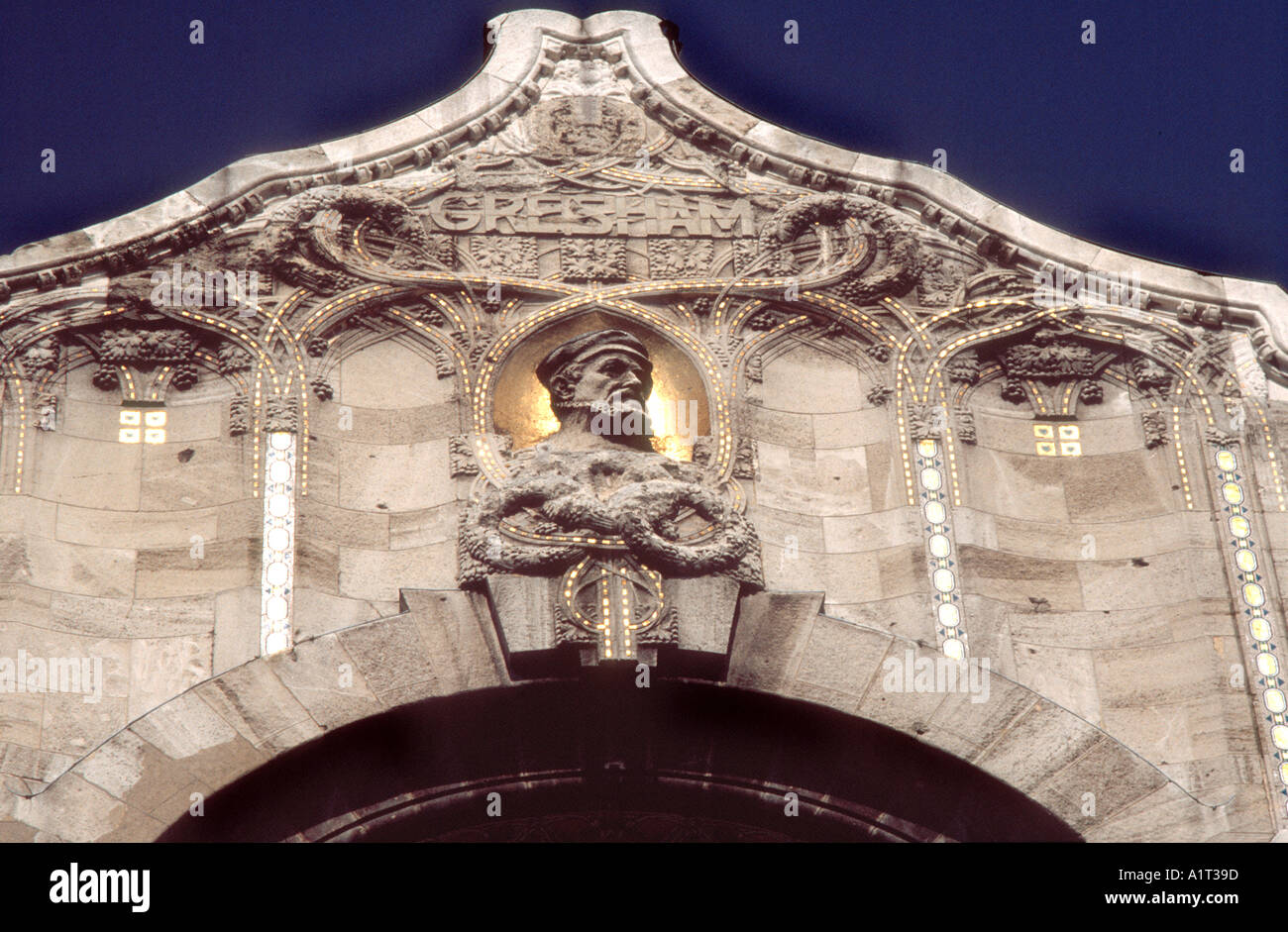 Budapest Hungary 'Gresham Palace Hotel' Facade Art Nouveau Style Architectural  Detail Stone, exterior Stock Photo