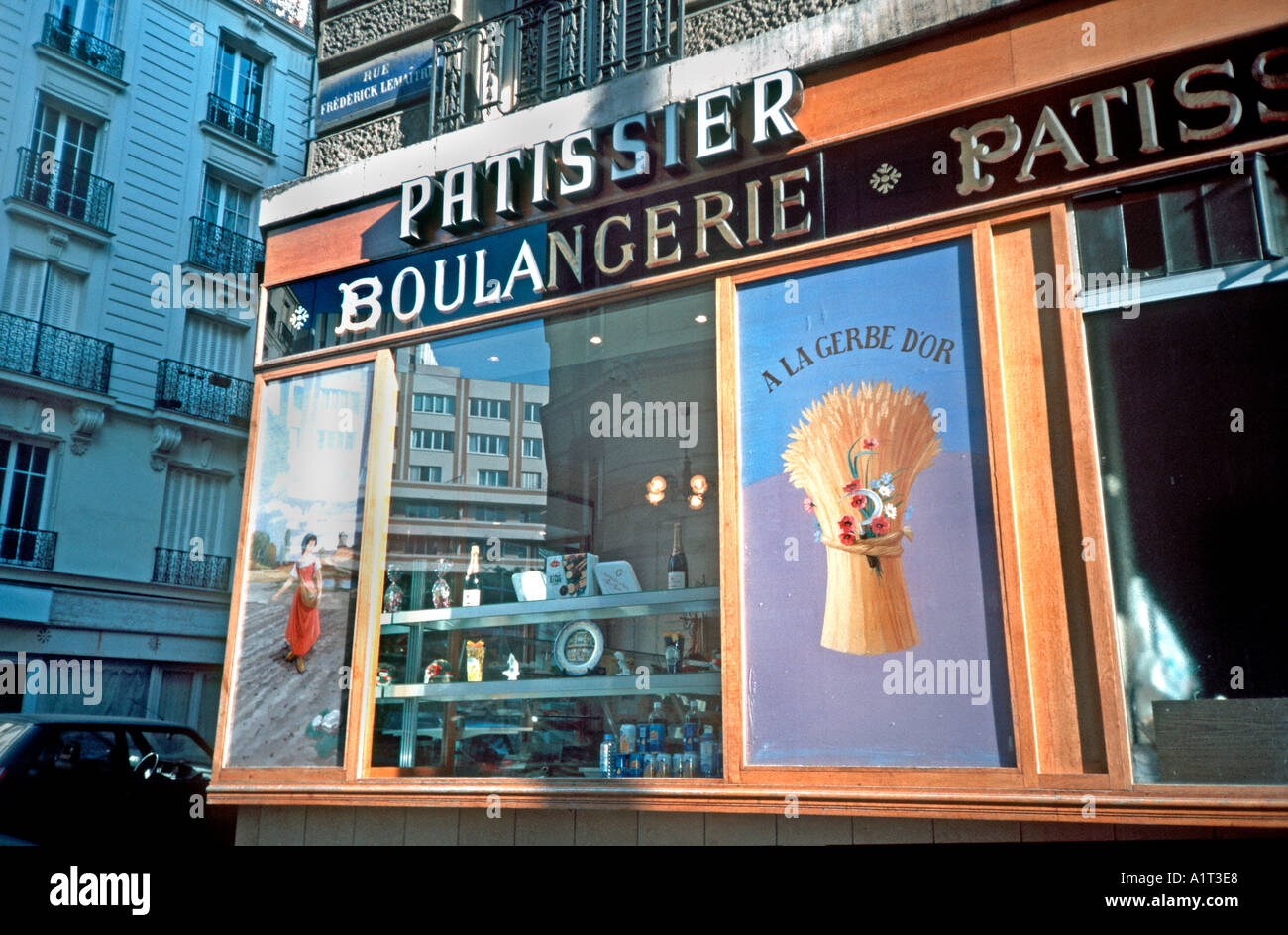 French Bakery Storefront Stock Photos & French Bakery Storefront Stock Images Alamy