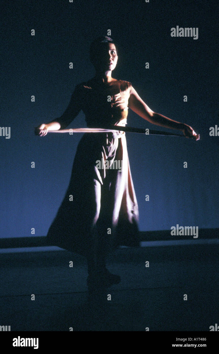 Muna Tseng performing Hunan Sketches at The Place London 1996  Stock Photo