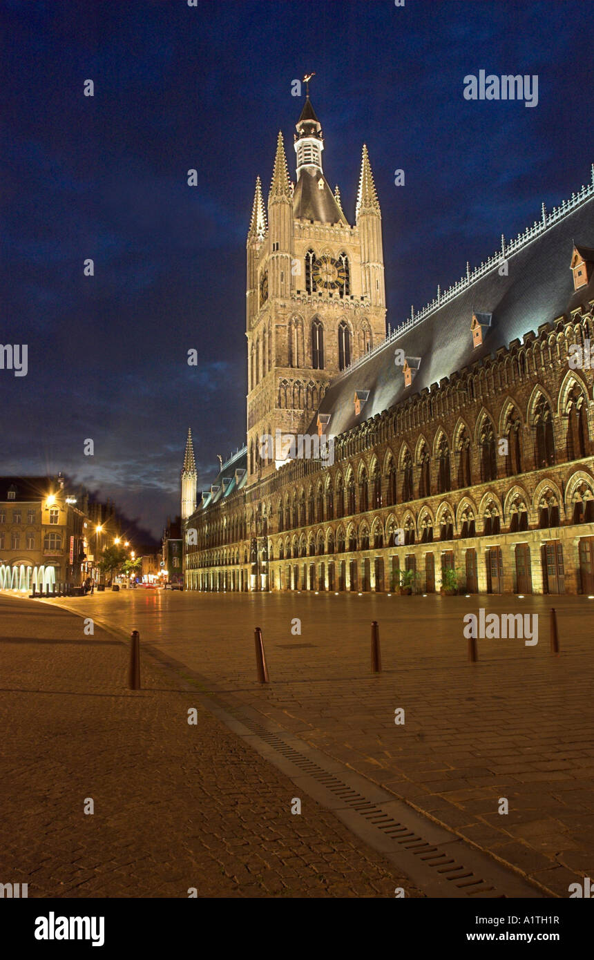 Cloth Hall Ypres Hi res Stock Photography And Images Alamy cloth-hall-ypres-hi-res-stock-photography-and-images-alamy