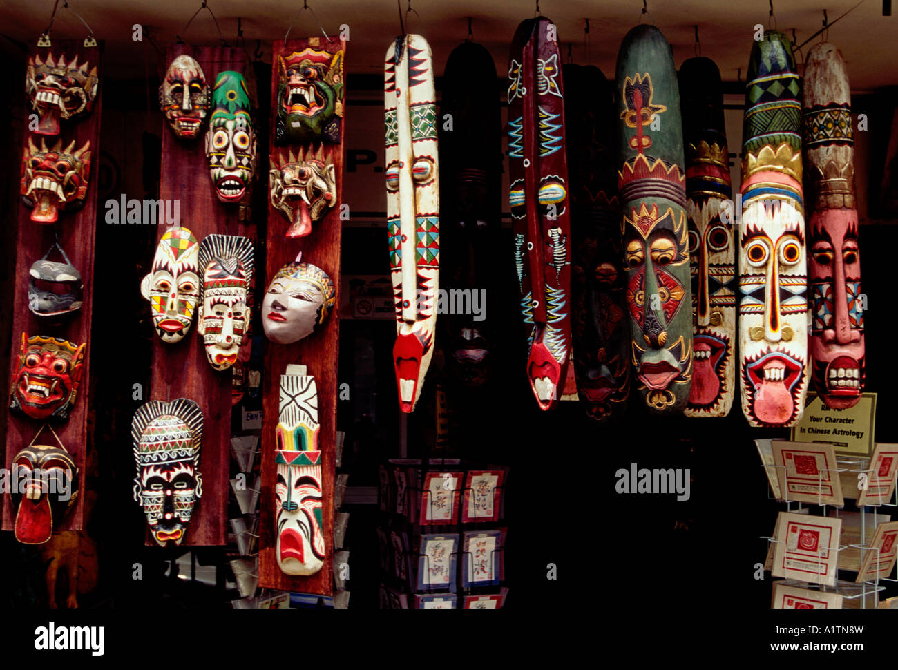 Souvenirs vendor wood carvings hires stock photography and images Alamy