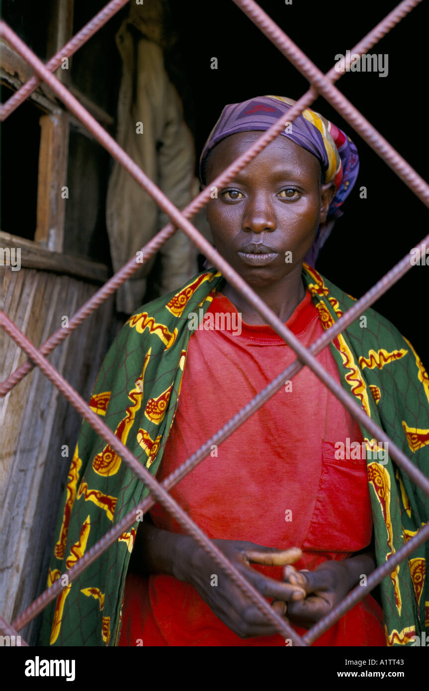Prisonners accused of genocide.WOMEN IN CACHOT PRISON .TANZANIA SAYS SHE DOES'NT KNOW WHY SHE WAS ARRESTED Stock Photo