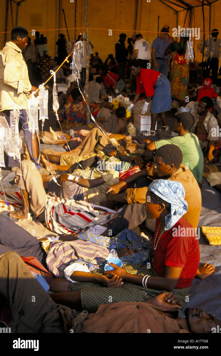 RWANDAN REFUGEES IN ZAIRE KATALE CAMP CHOLERA WARD ORGANISED BY MSF ...