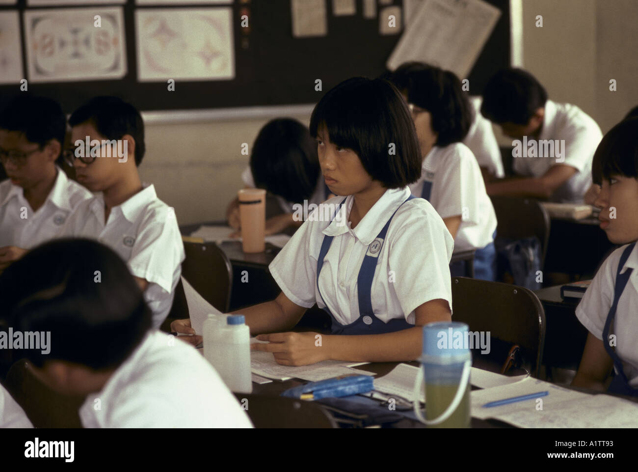 Singapore classroom hi-res stock photography and images - Alamy
