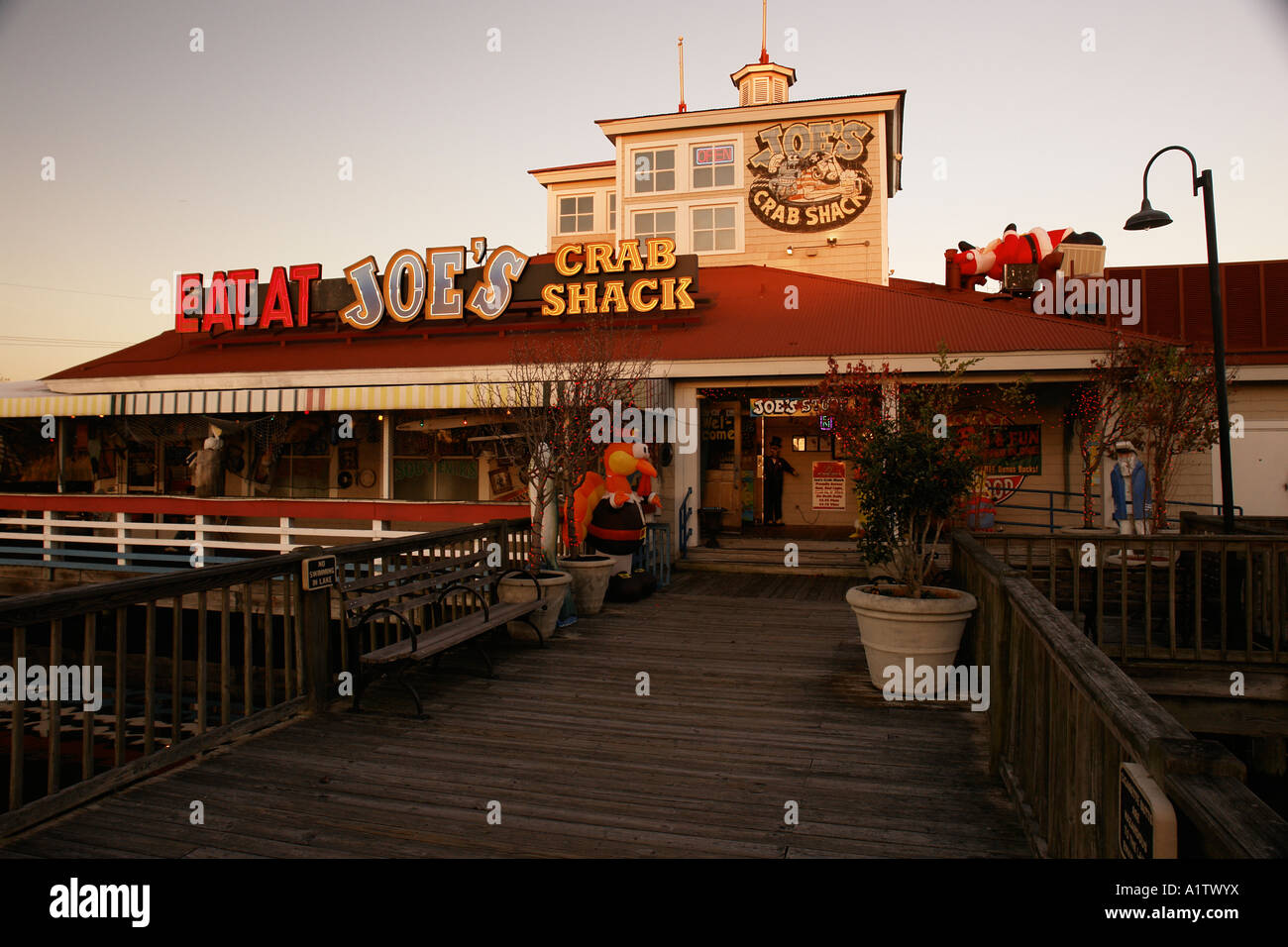 Eat at joes hires stock photography and images Alamy