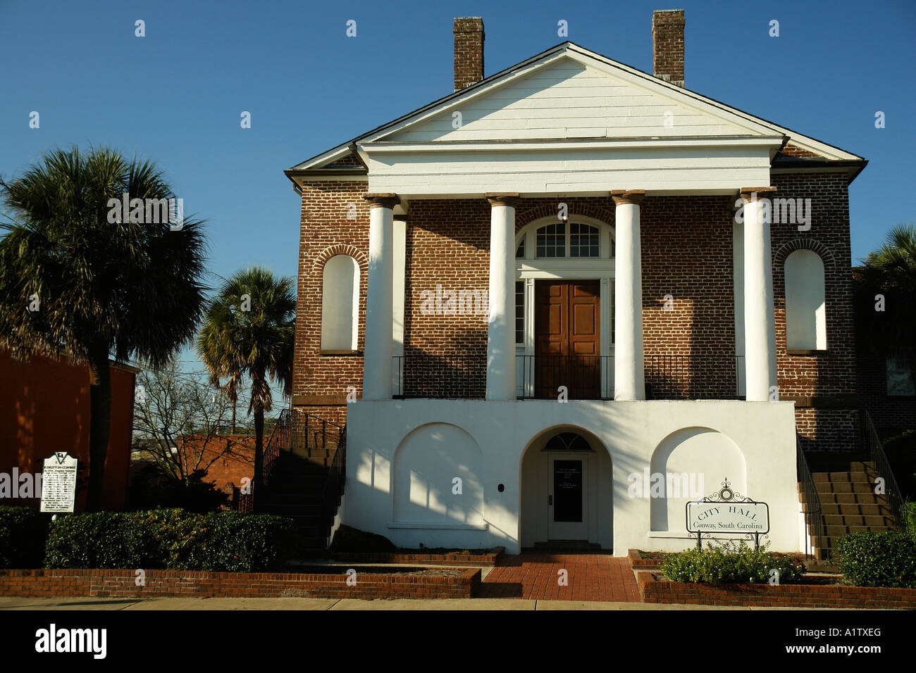 AJD55028, Conway, SC, South Carolina, City Hall Stock Photo Alamy