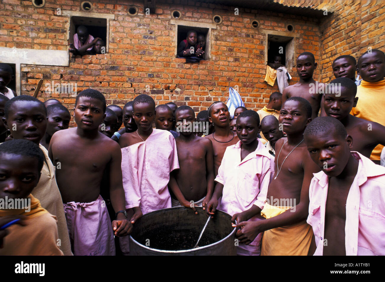 KIGALI PRISON CHILDREN'S SECTION 1995.Children accused of participation in the genocide Stock Photo