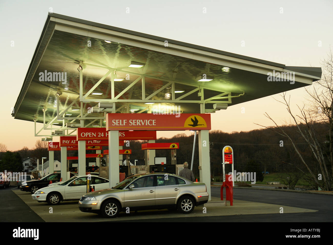Wawa Gas Station High Resolution Stock Photography And Images Alamy