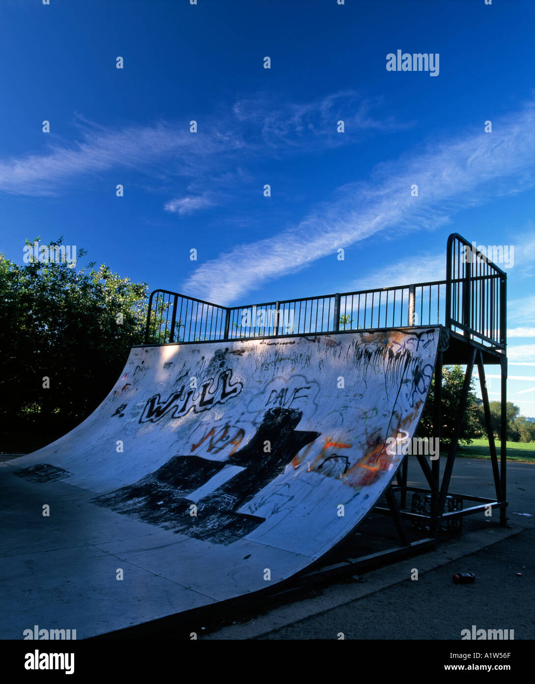 Pipe ramp hi-res stock photography and images - Alamy