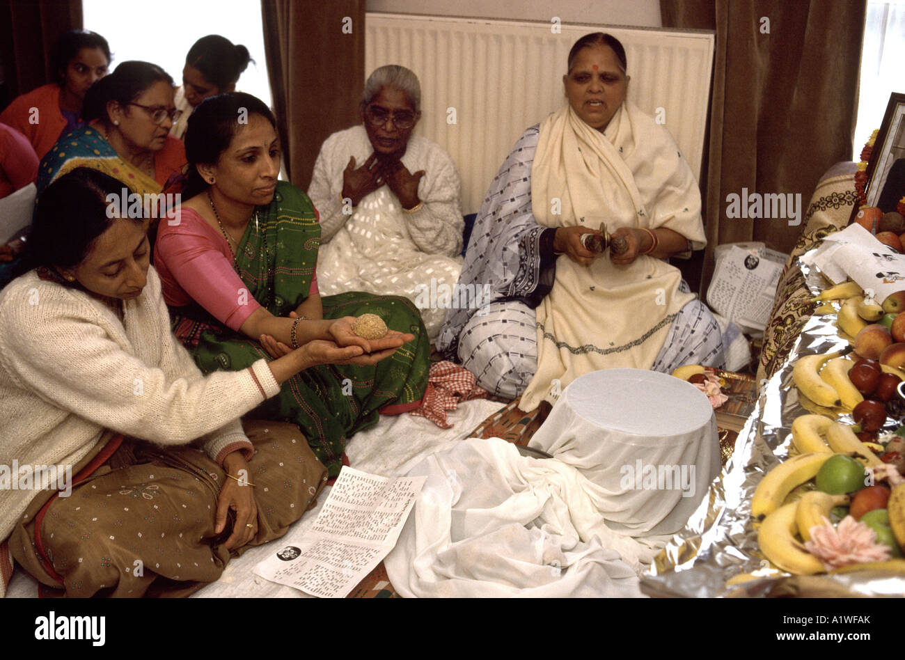 One year after a death a hindu priest conducts the shraddha rites