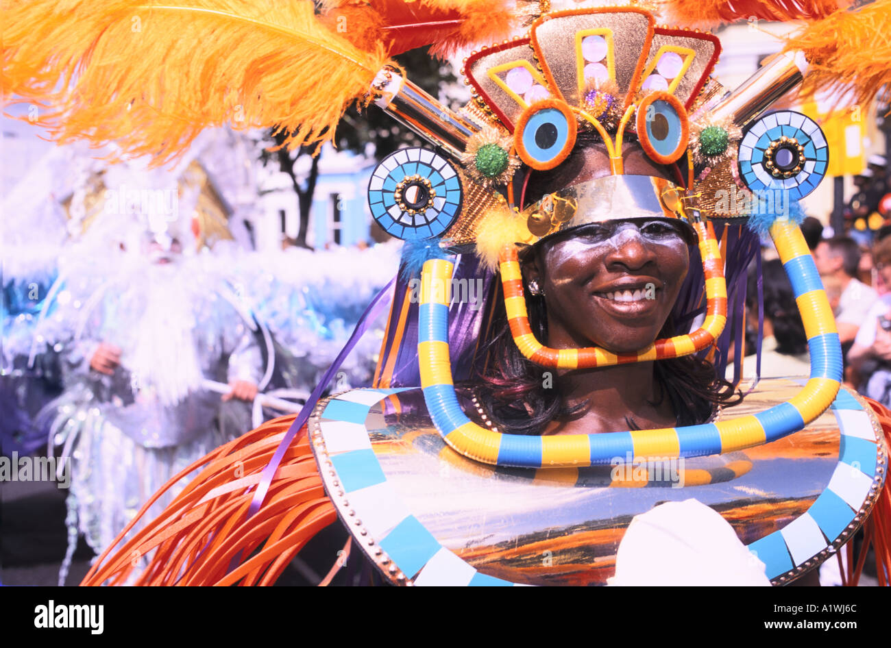 Notting hill carnival reveller hi-res stock photography and images - Alamy