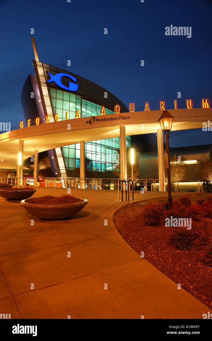 AJD54217, Atlanta, GA, Aquarium, evening Stock Photo Alamy