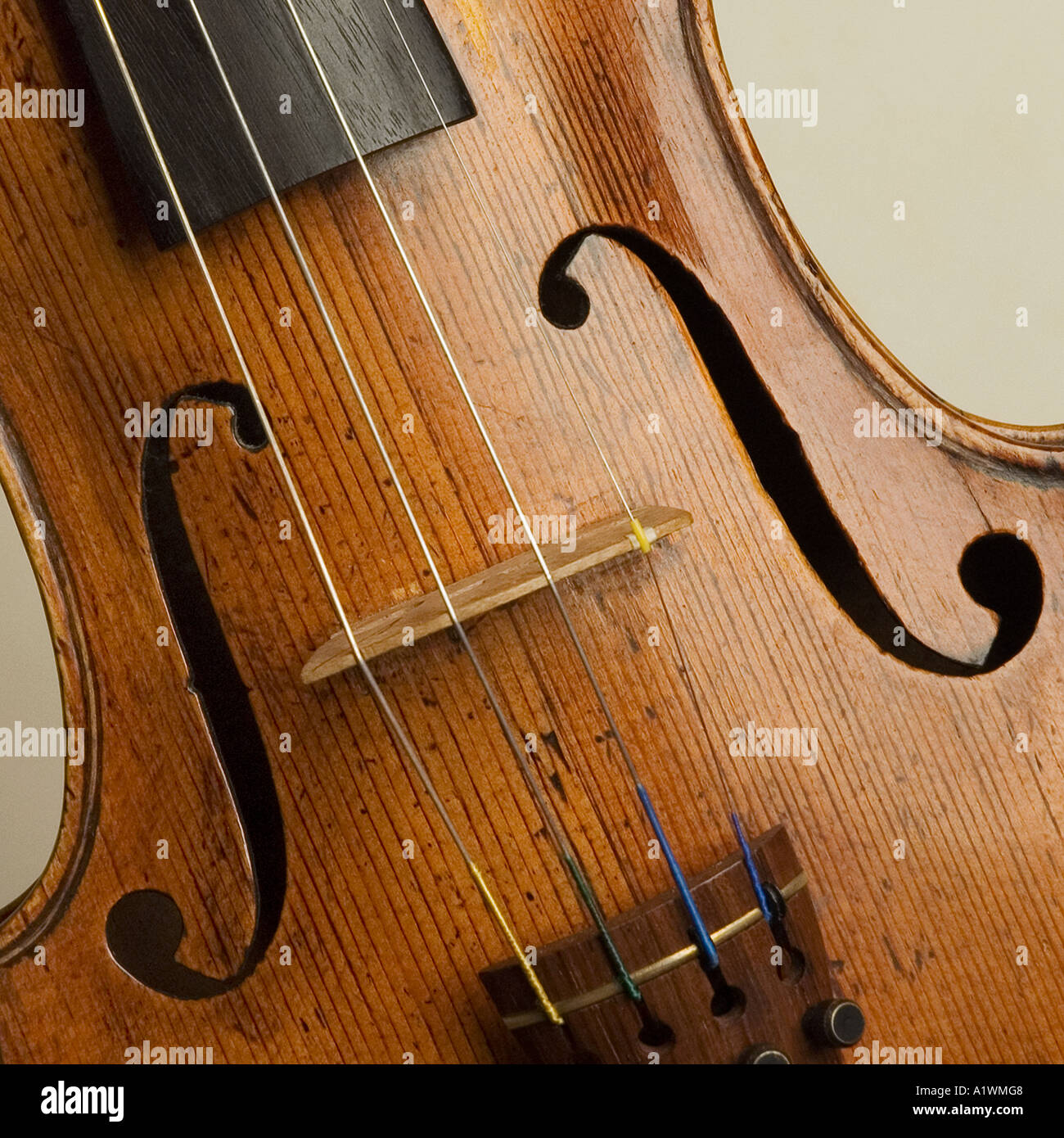 VIOLIN CLASSICAL INSTRUMENT ON WHITE BACKGROUND Stock Photo