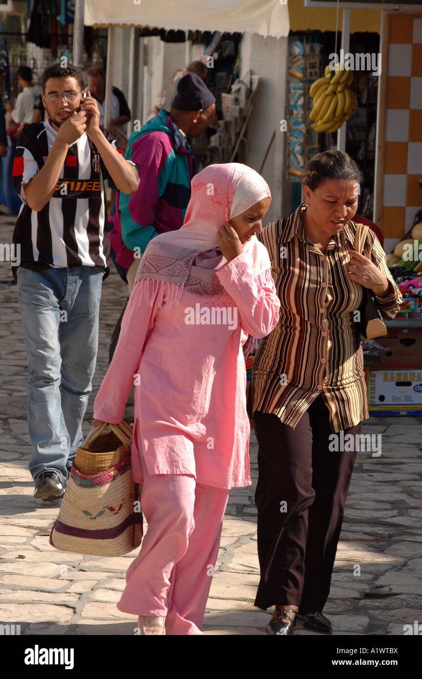 modern tunisian clothing