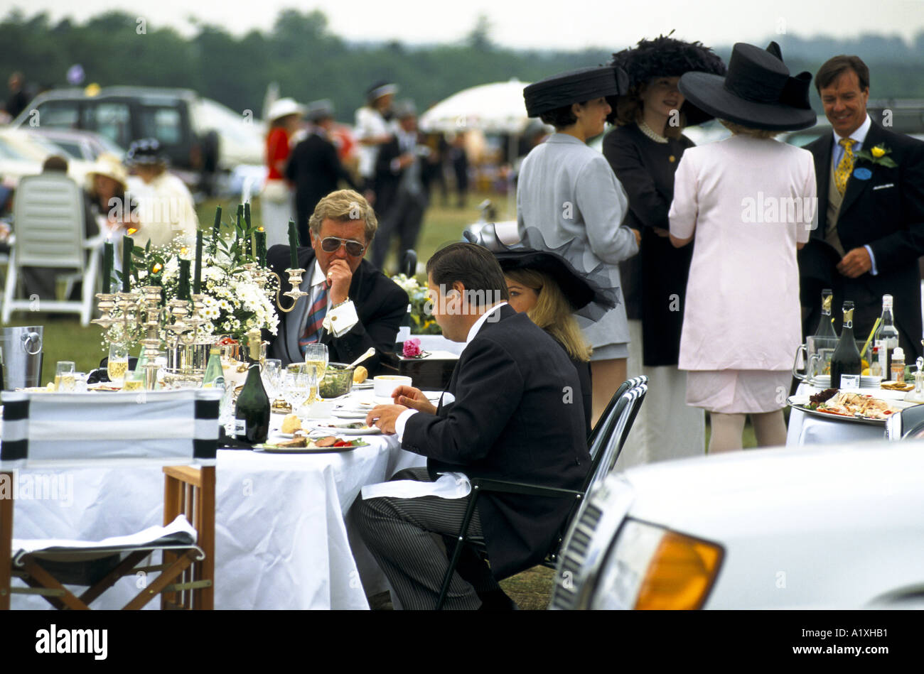 Royal ascot ladies day hi-res stock photography and images - Alamy