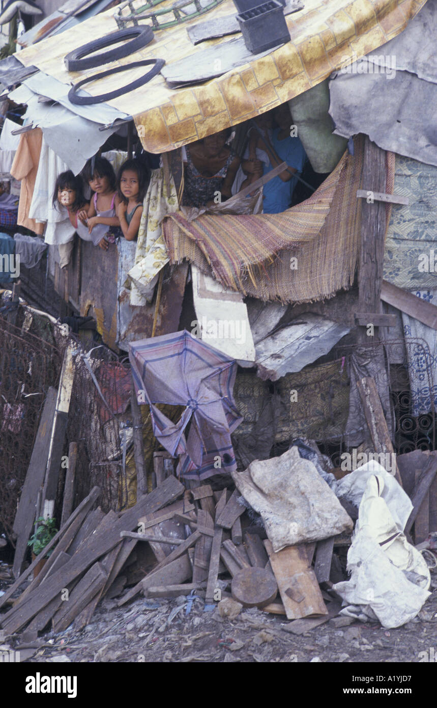 STREET SCENES IN MANILA PHILIPPINES Stock Photo - Alamy