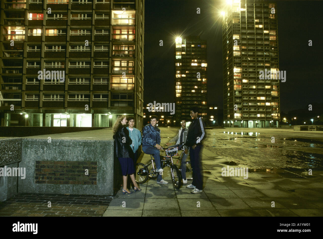 NIGHTINGALE ESTATE HACKNEY LONDON Stock Photo Alamy