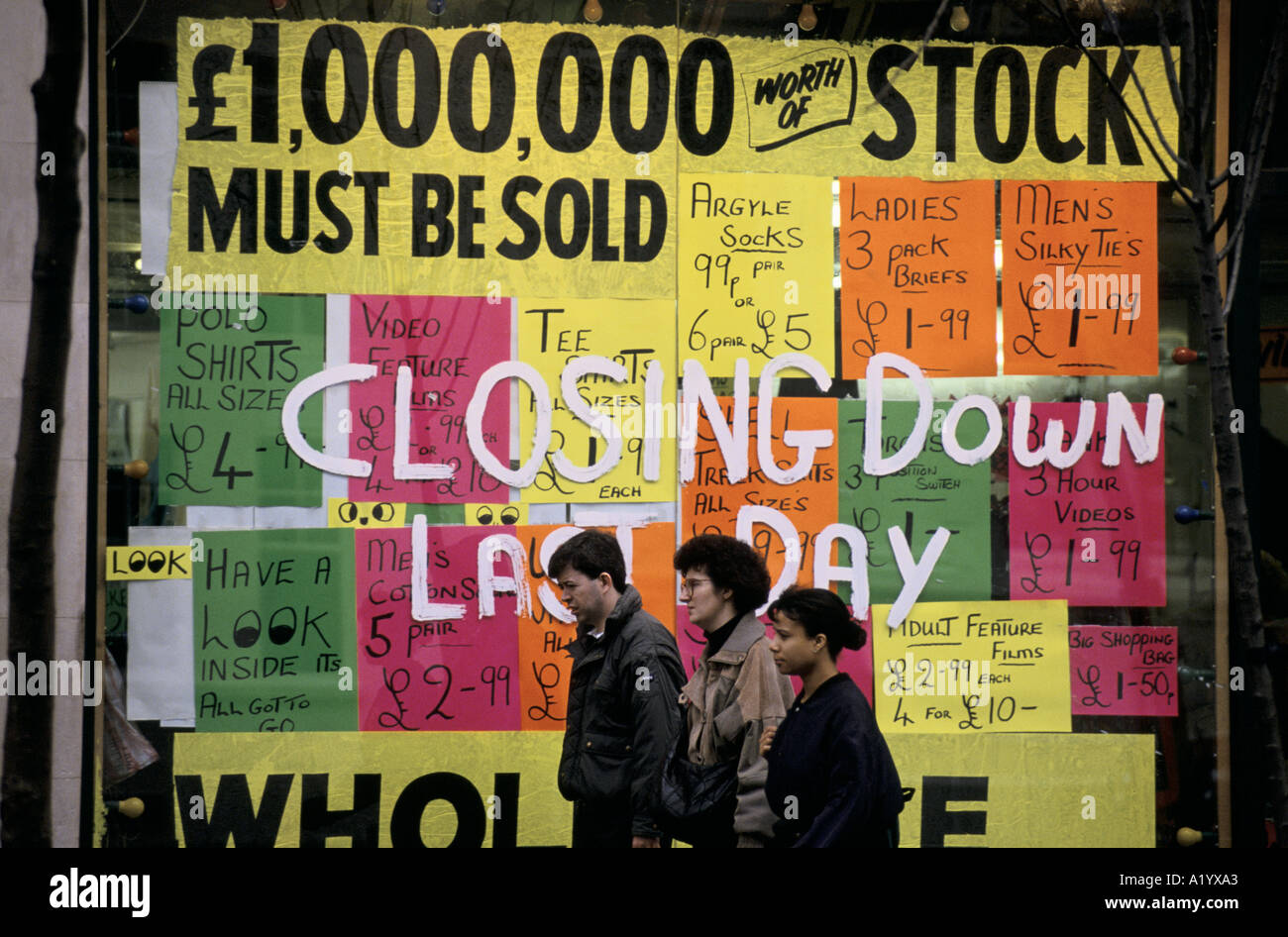 RECESSSION HIT SHOPS LONDON Stock Photo Alamy