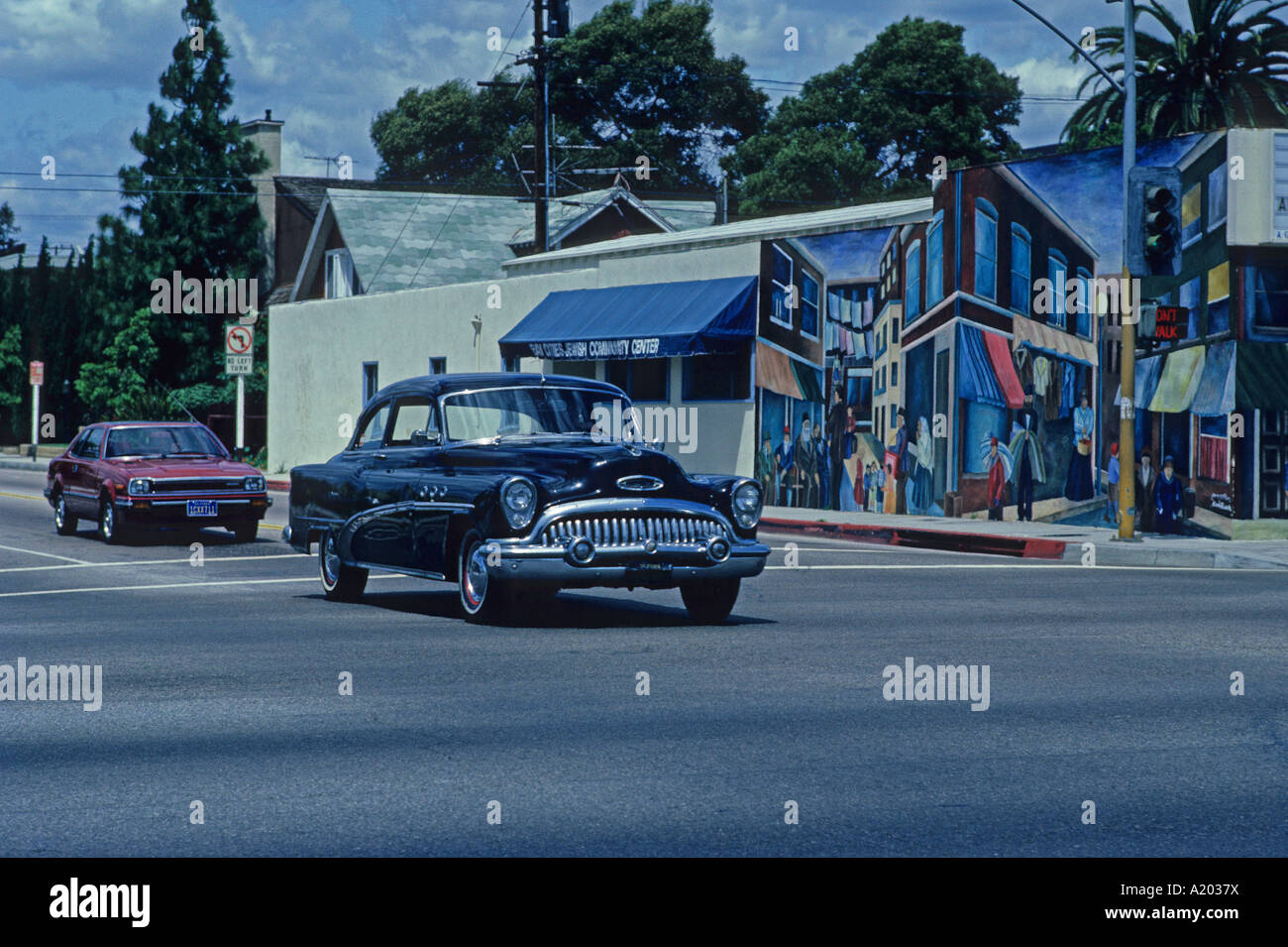 An old car in Los Angeles U.S.A. North America Stock Photo - Alamy