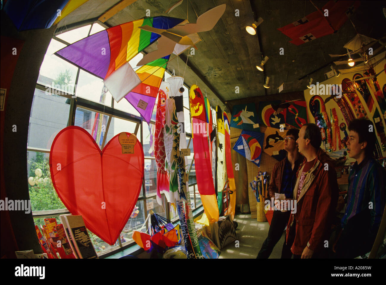 Showwindow hires stock photography and images Alamy