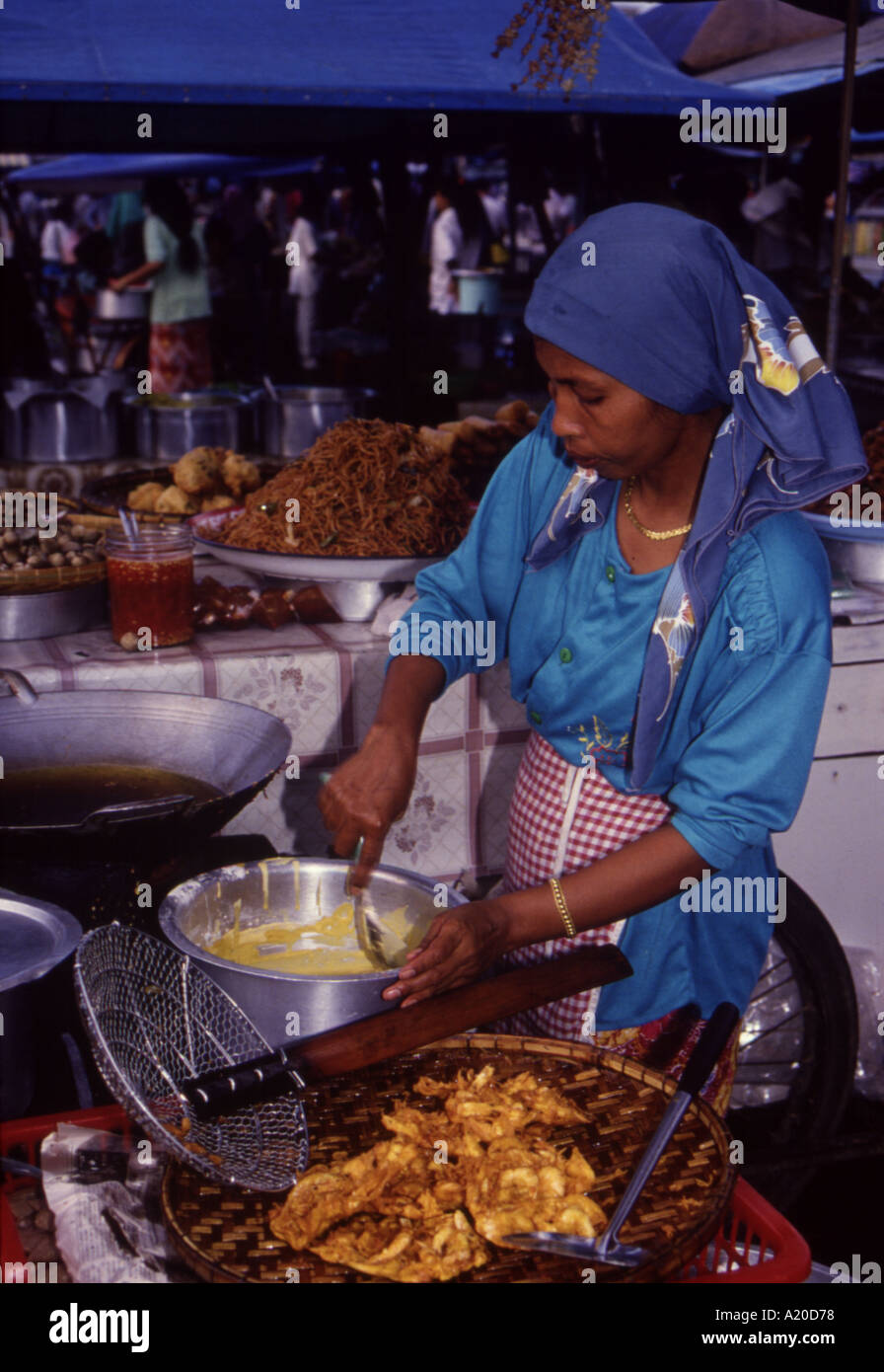 Night markets where people shop and eat are popular throughout Malaysia