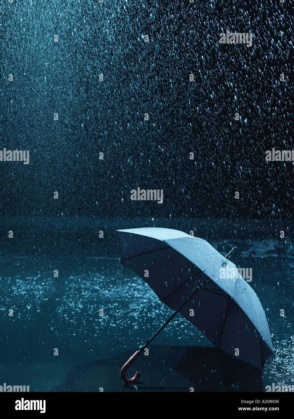 An abandoned umbrella hi-res stock photography and images - Alamy