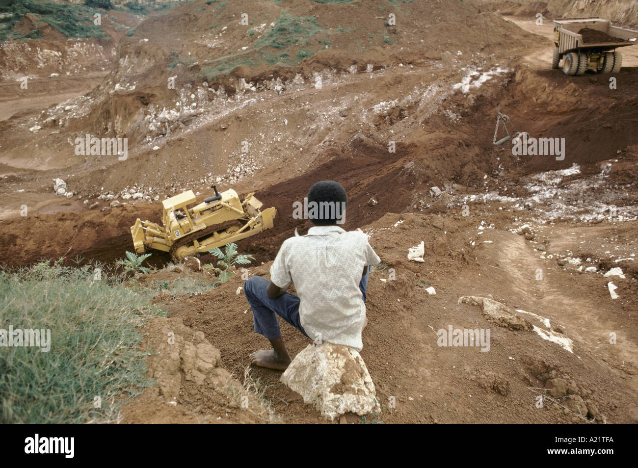 Bauxite mining on jamaica hires stock photography and images Alamy