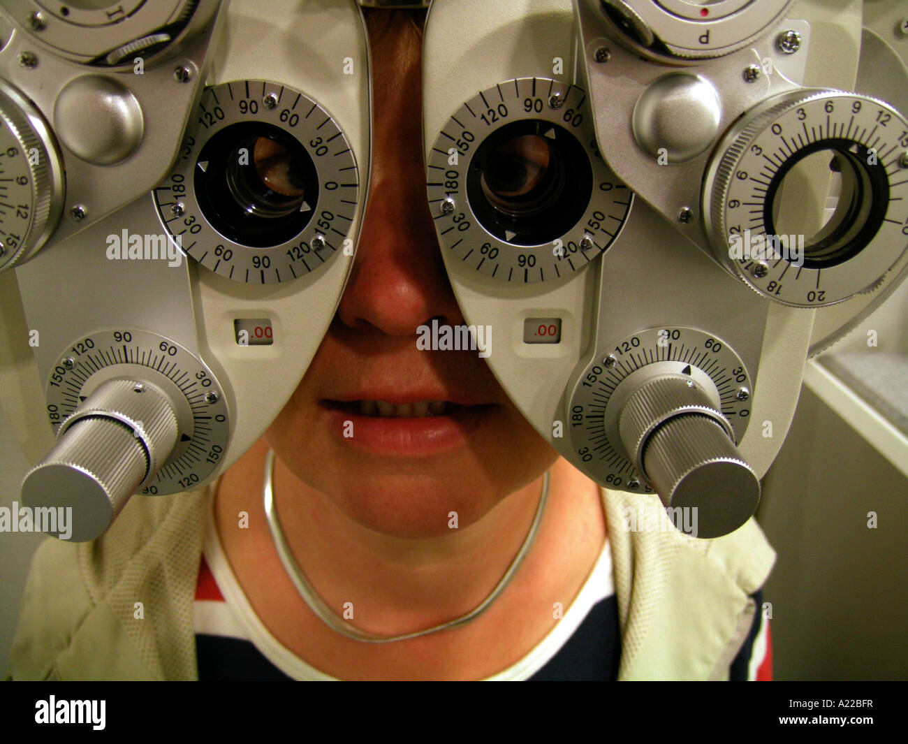 Visual Check Using Eye Eye test tool hi-res stock photography and images - Alamy