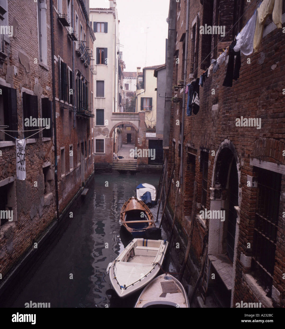 Venetian houses lining narrow canal Venice Italy Stock Photo - Alamy