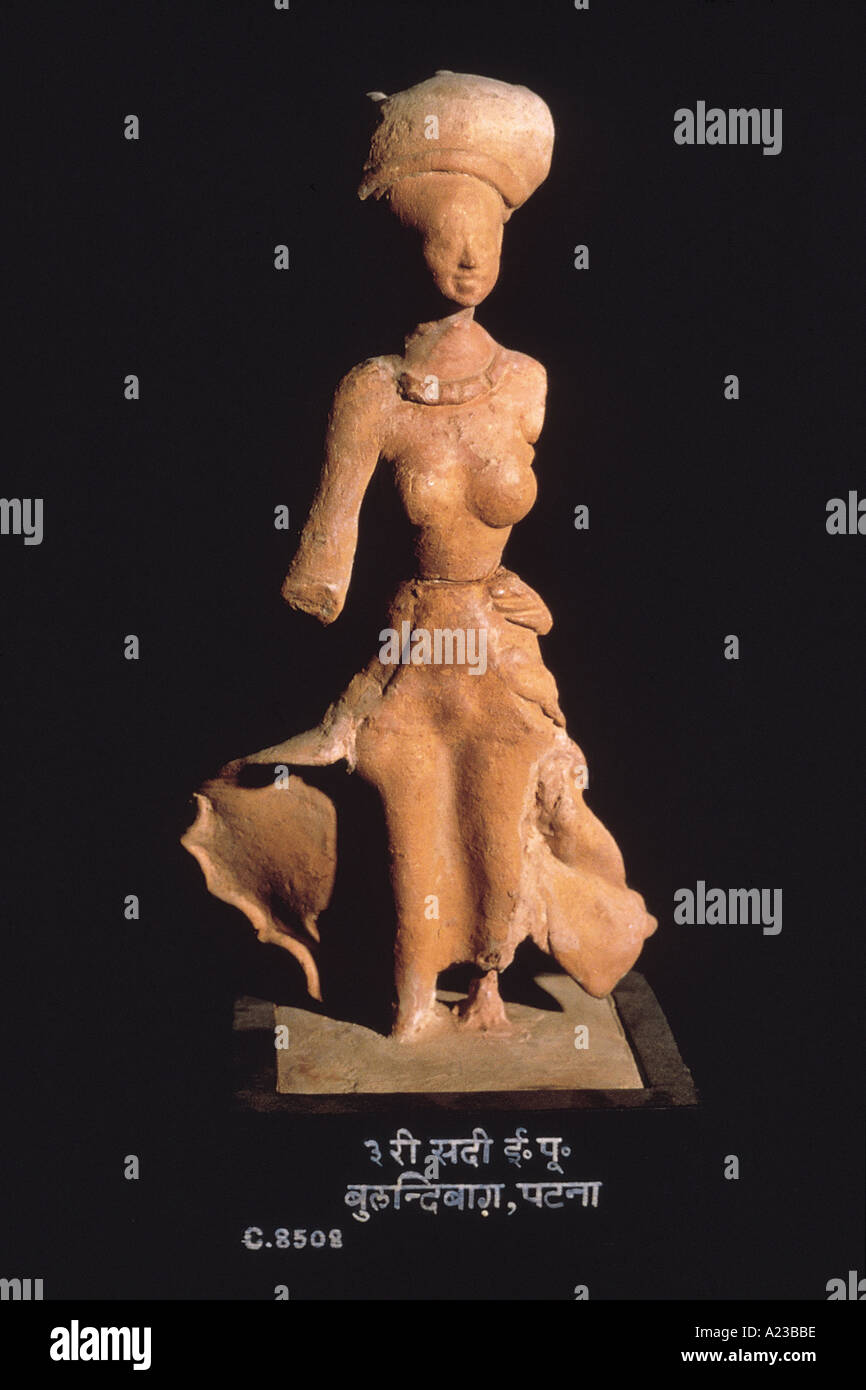Terracotta female figurine. Mauryan period. Bulandi Bagh in Patna, Bihar India  Dated: 200 B.C. Stock Photo