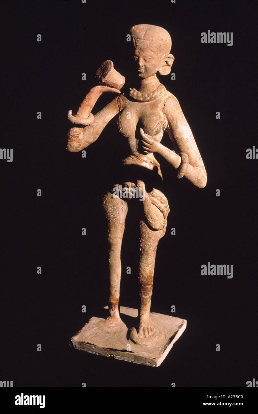 Terracotta female figurine. Mauryan period. Bulandi Bagh in Patna, Bihar India  Dated: 200 B.C. Stock Photo