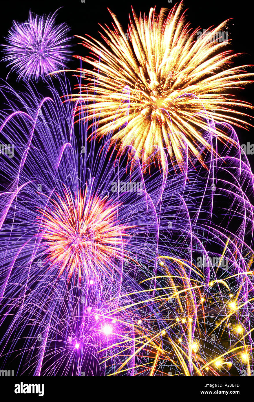 Fireworks bonfire night hires stock photography and images Alamy