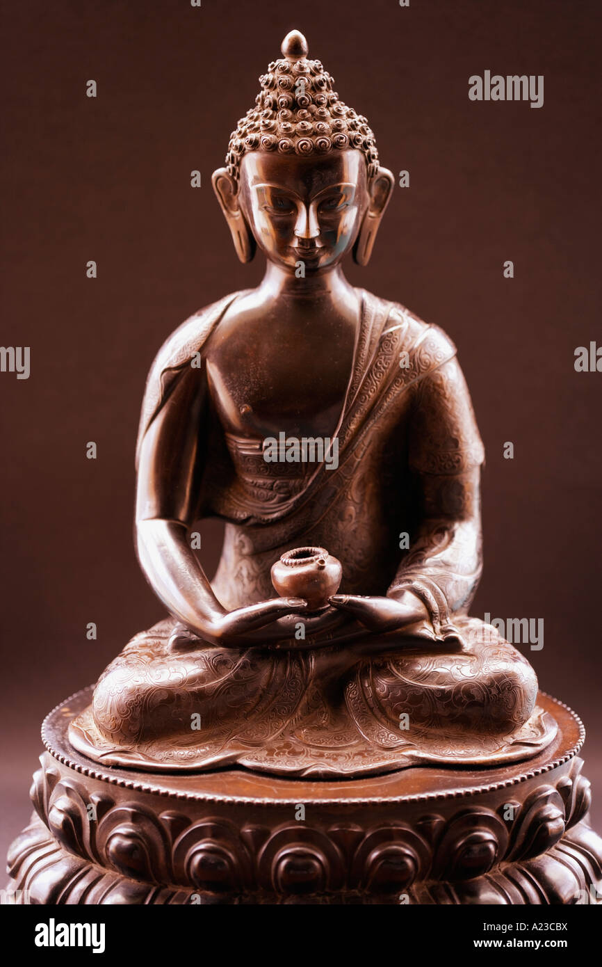 Bronze Buddha statue made in Nepal Stock Photo Alamy