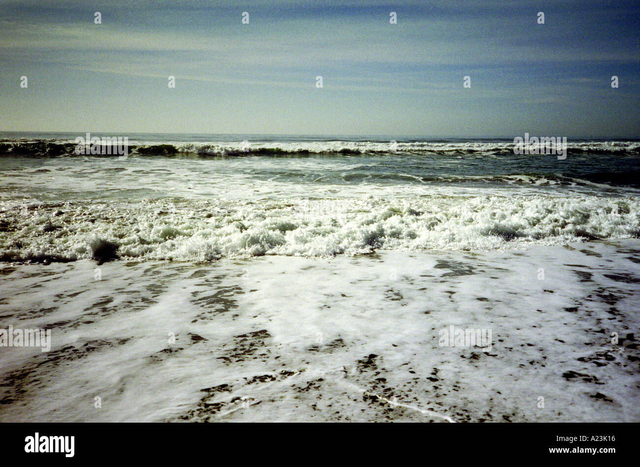 Foamy sea hi-res stock photography and images - Alamy