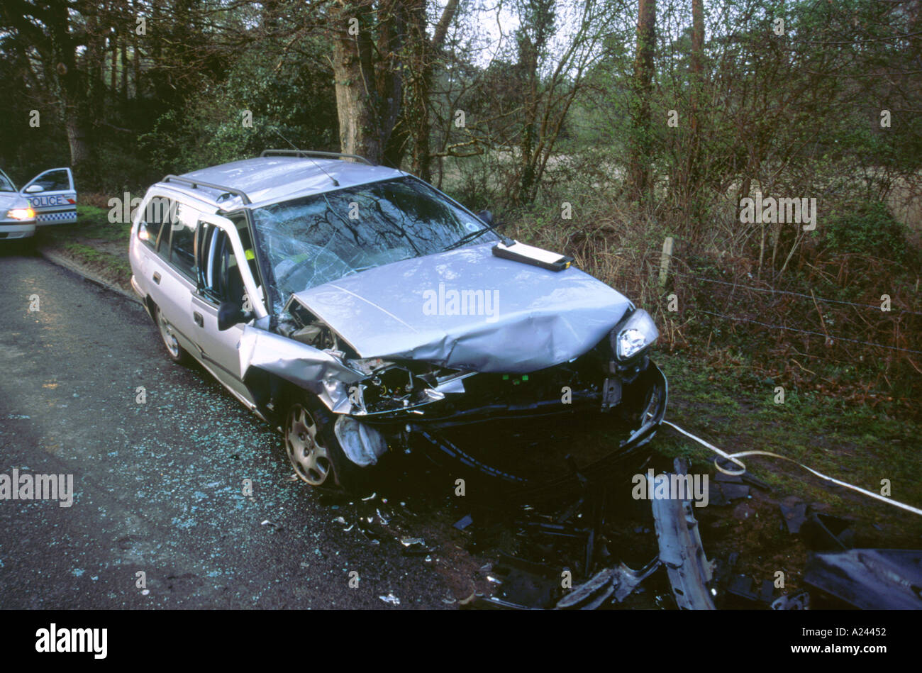 Head on collision Road accident 2001 Stock Photo
