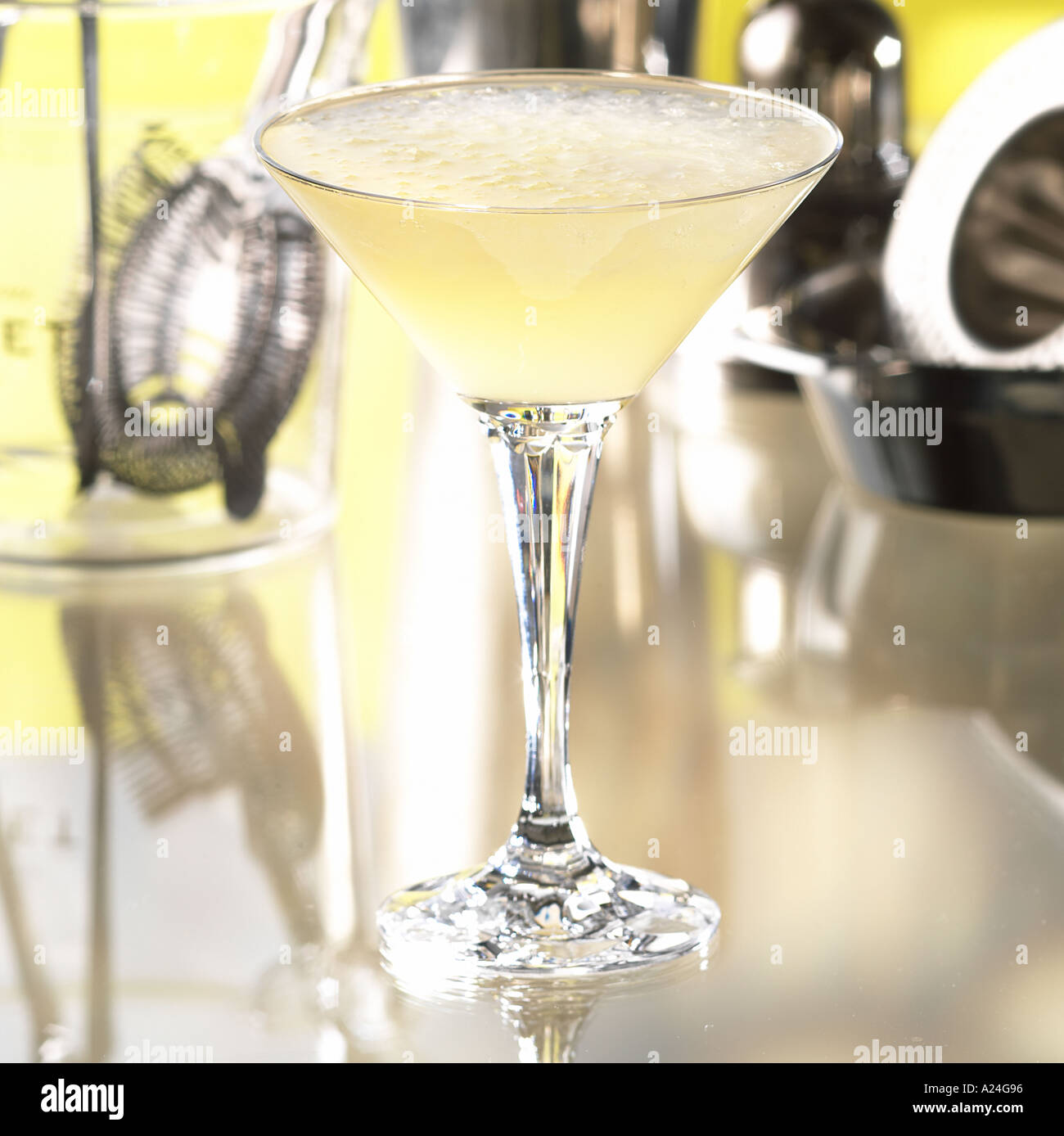 Cocktail Mississippi Fizz Gin Lime passion fruit juice soda Keywords