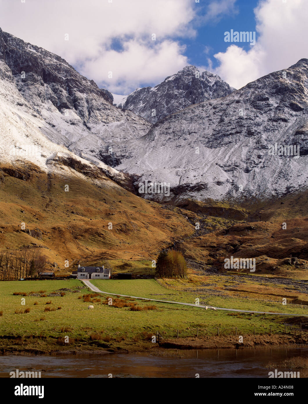 View of the farm house Achnambeithach below Bidean nam Bian, Glen Coe, Lochaber, Highland, Scotland, UK. Stock Photo