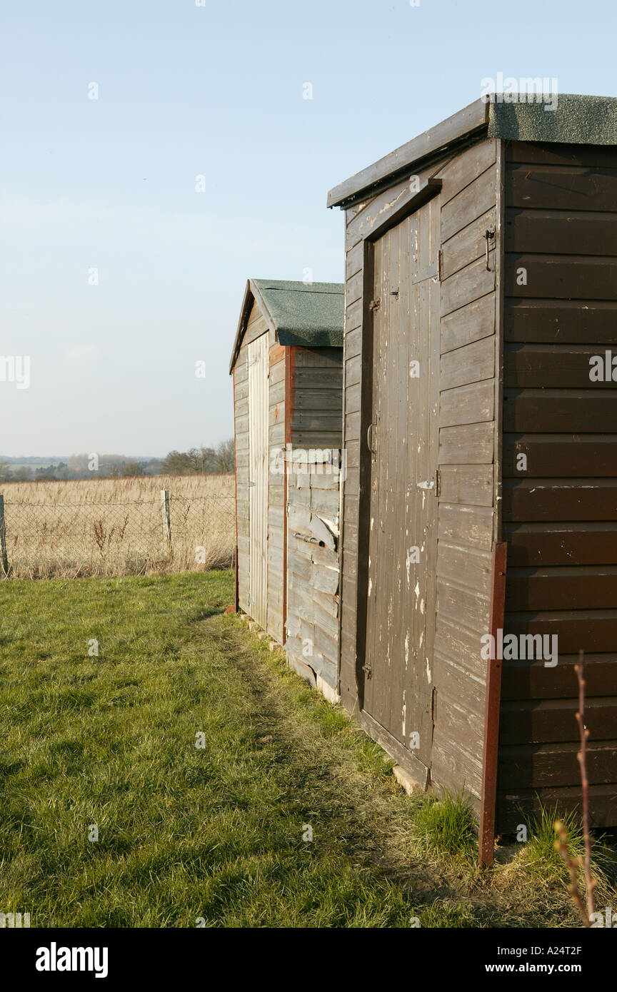 Two garden sheds hi-res stock photography and images - Alamy