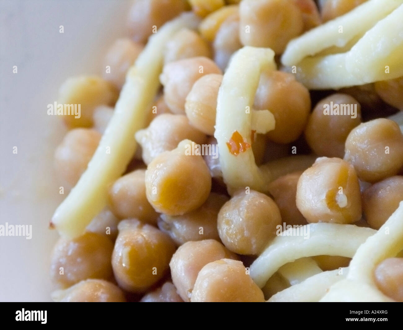 pasta-with-ceci-typical-traditional-food-in-naples-italy-white
