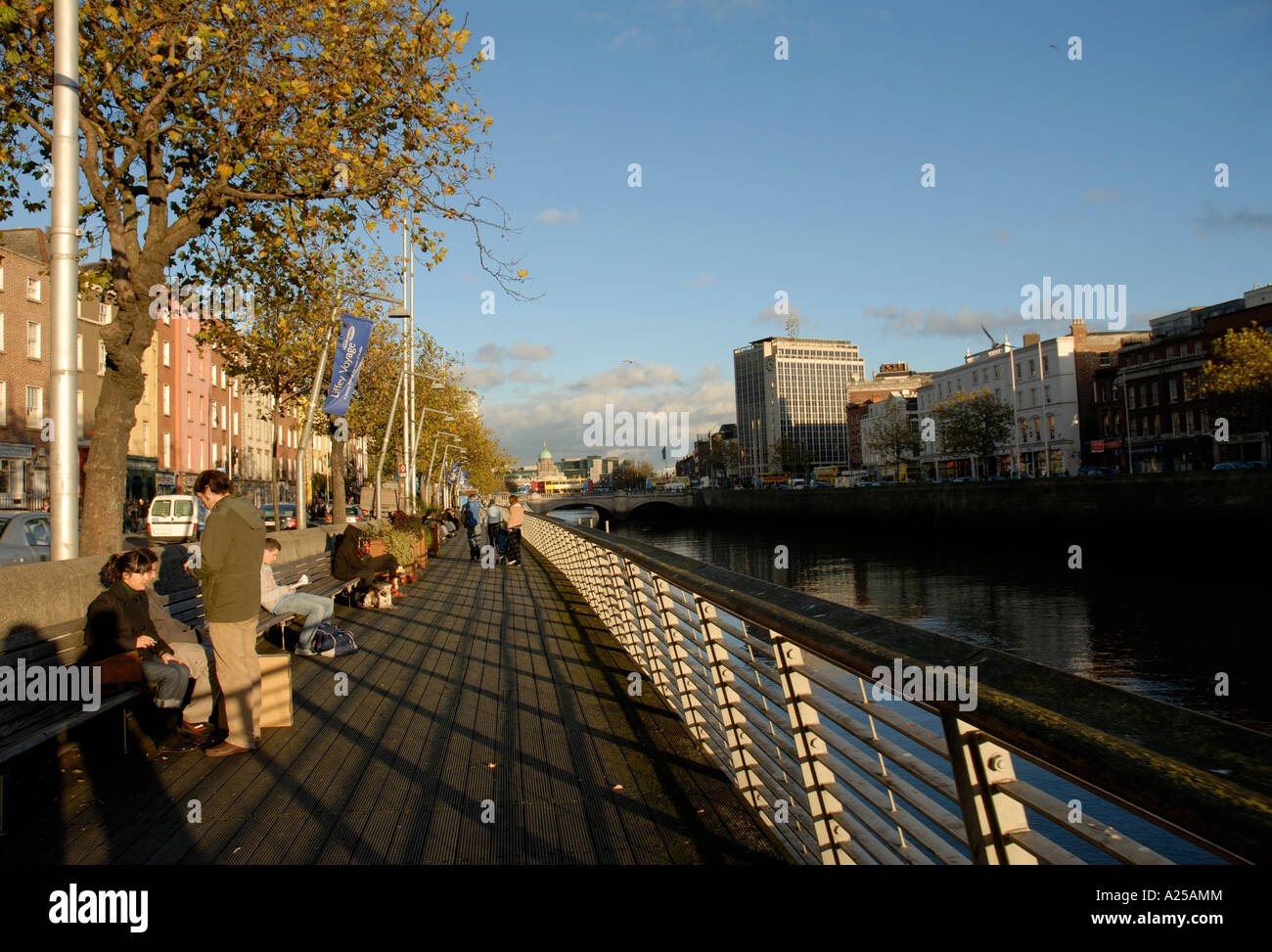Boardwalk on river liffey hi-res stock photography and images - Alamy