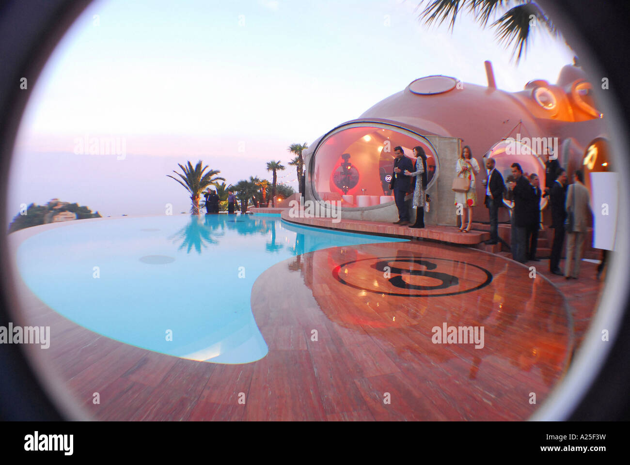 Bubble house cannes architecture hires stock photography and images Alamy