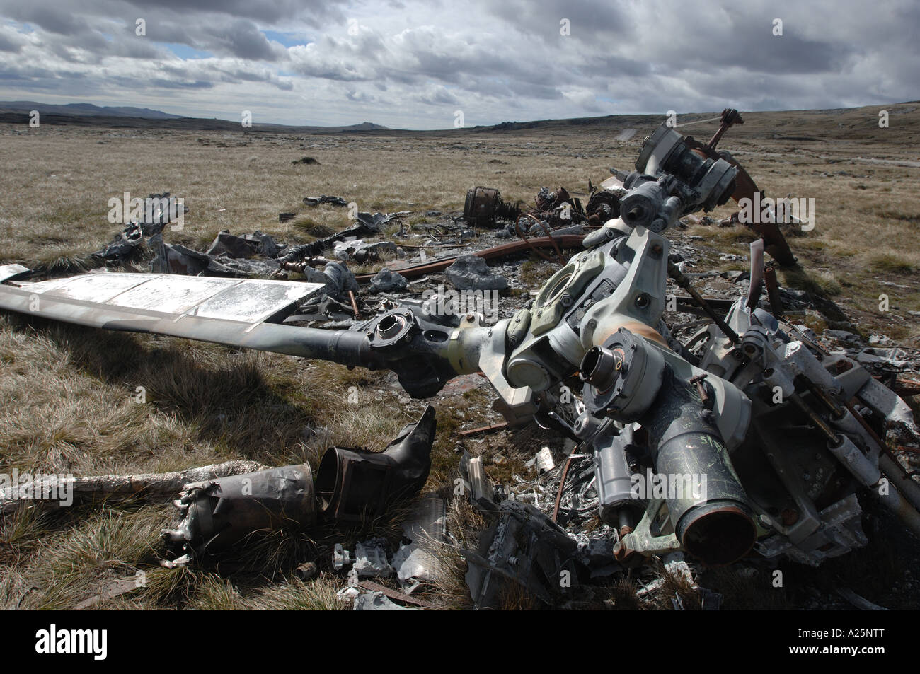 falkland islands british argentinia argentine war conflict skirmish helicopter crash shot down