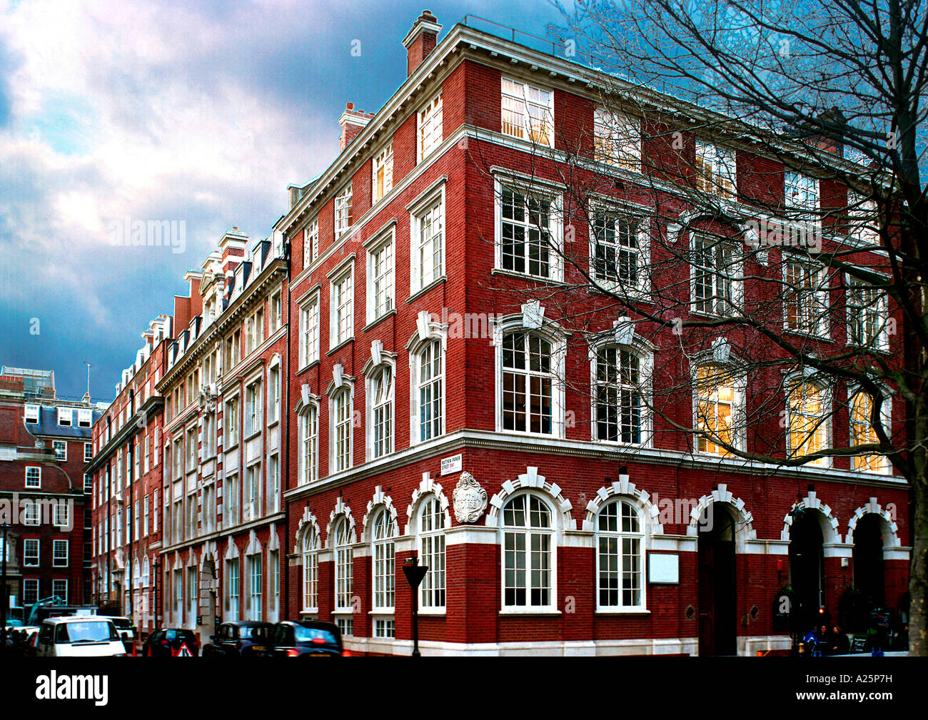 Old Georgian Regency Style Apartment Block Building Central London W1 Stock Photo Alamy