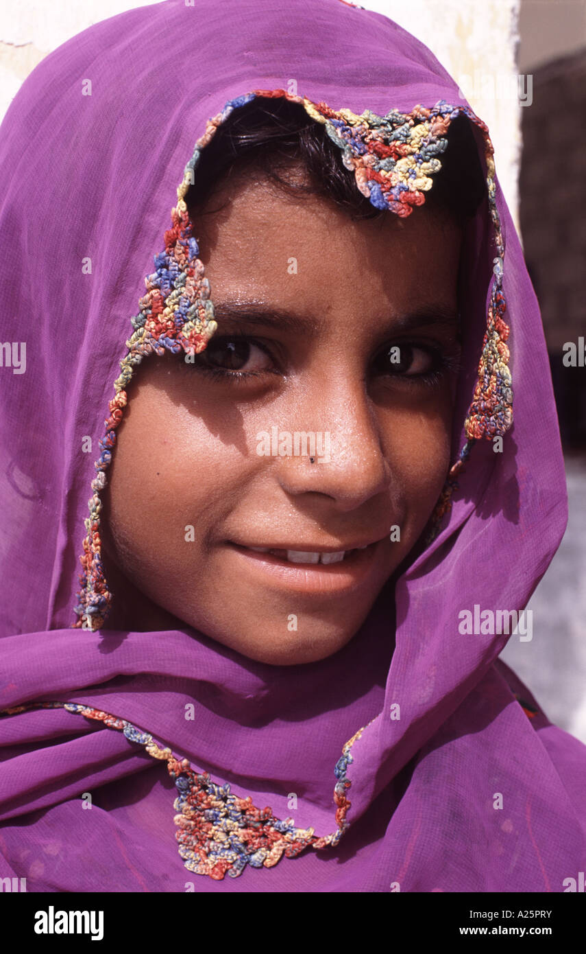 Balochi girl dress pic 2025