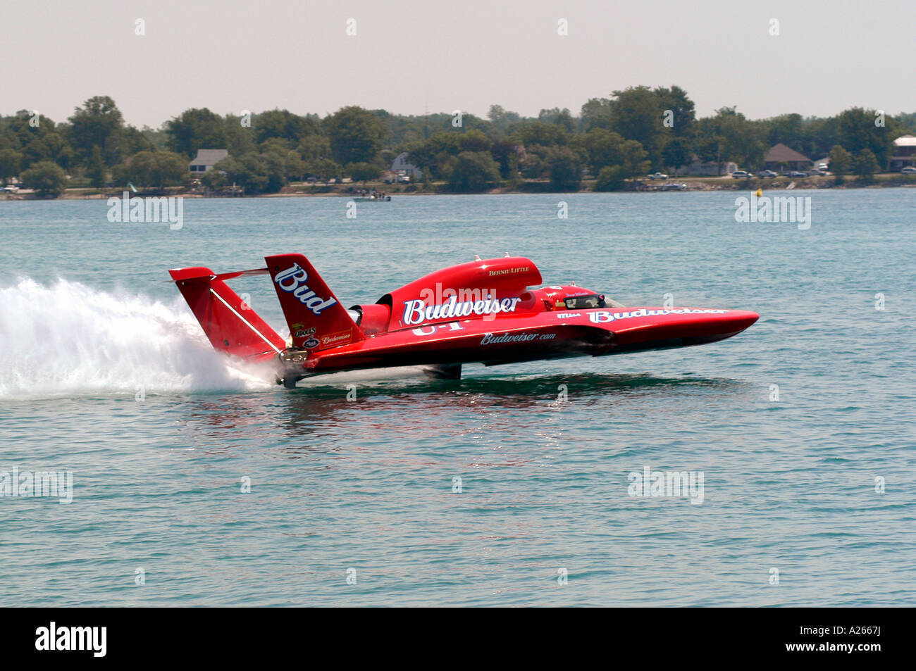 Hydroplane speed Boats Race on the St Clair River Port Huron Michigan ...