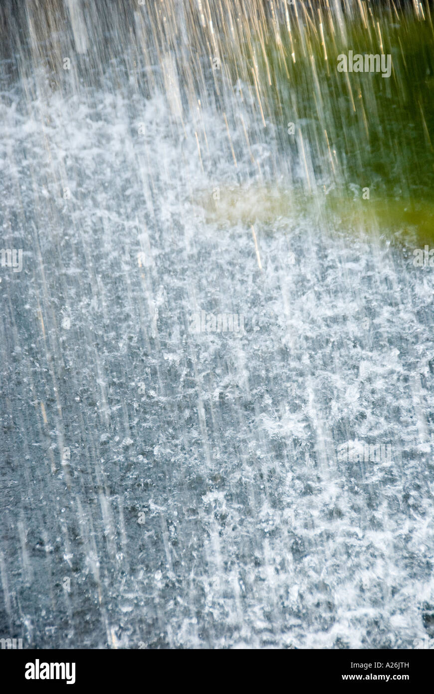 Vertical streaks of rain hi-res stock photography and images - Alamy