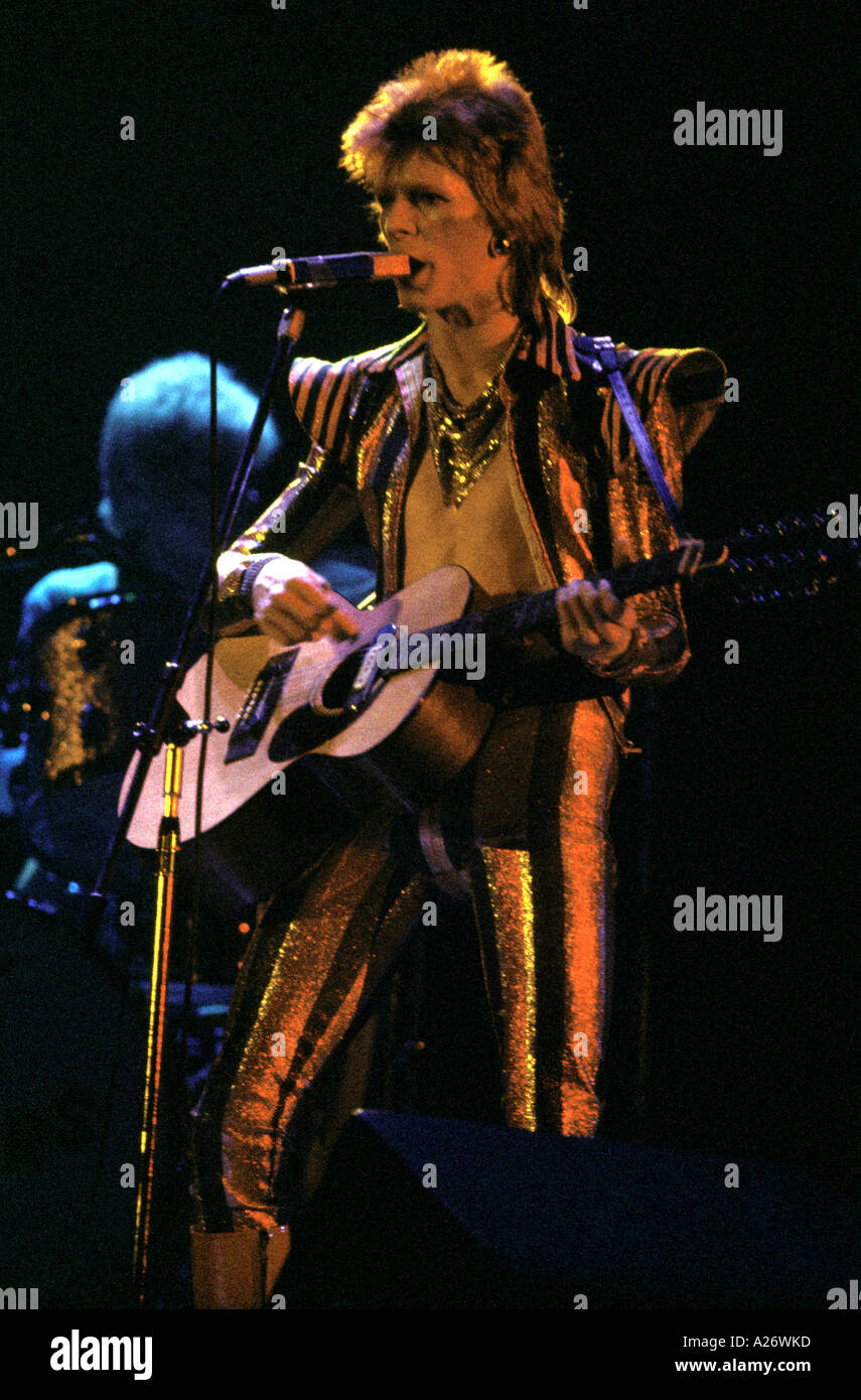 DAVID BOWIE in early 1970s Stock Photo - Alamy
