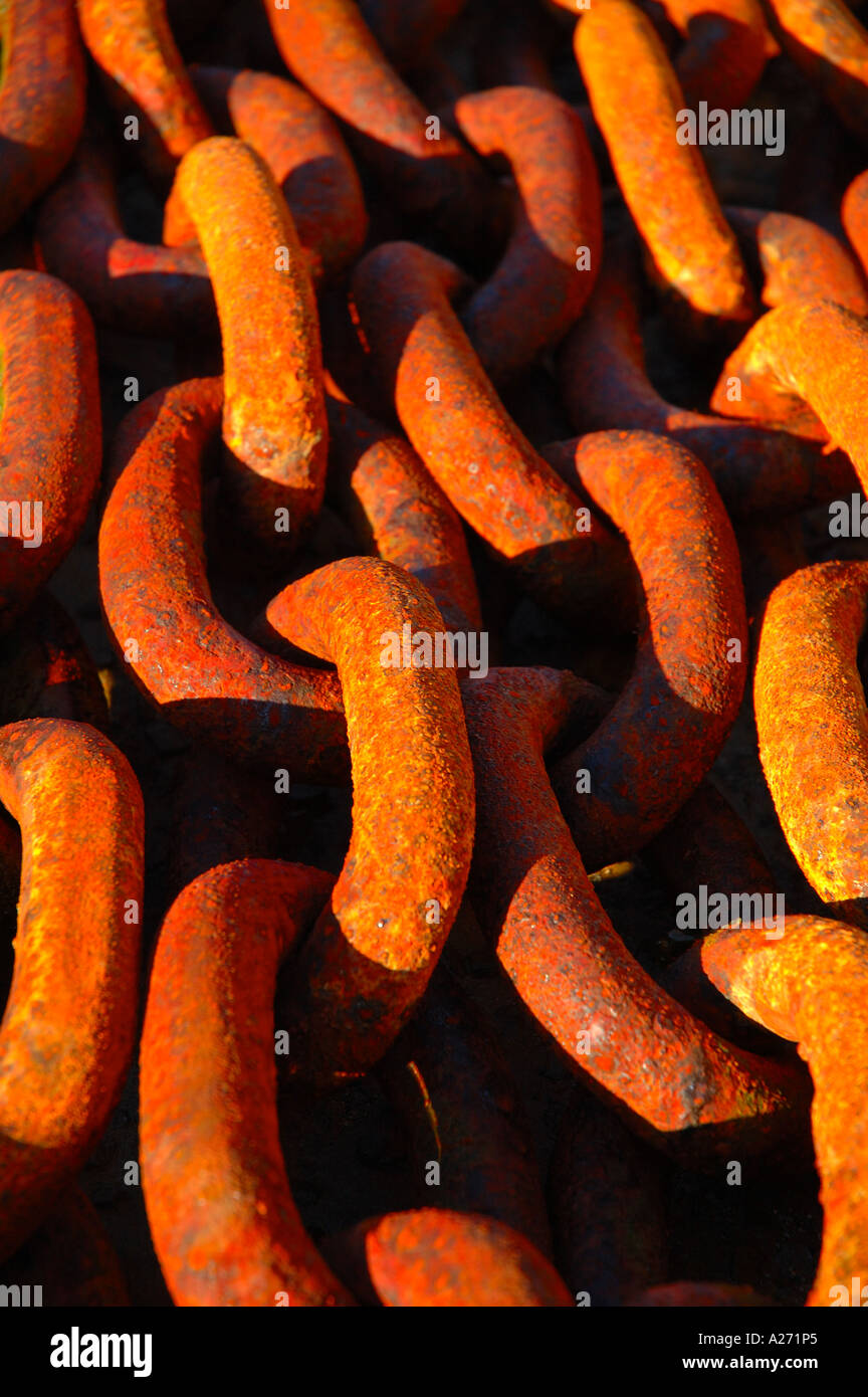 Floating bridge chains hires stock photography and images Alamy