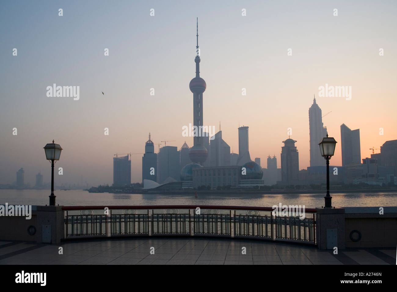Pudong towers from the bund hi-res stock photography and images - Alamy
