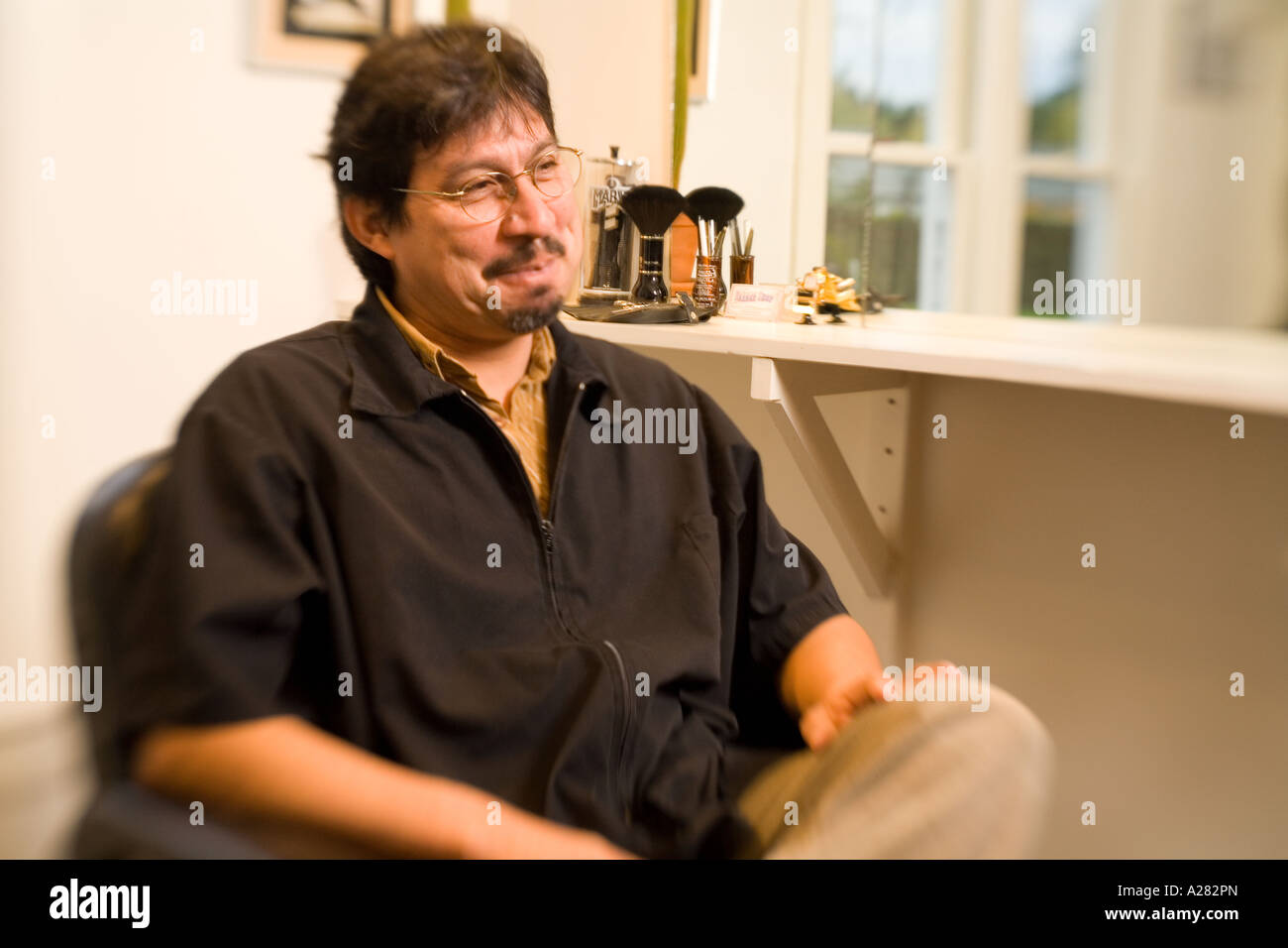 Mexican Barber Shop High Resolution Stock Photography and Images - Alamy